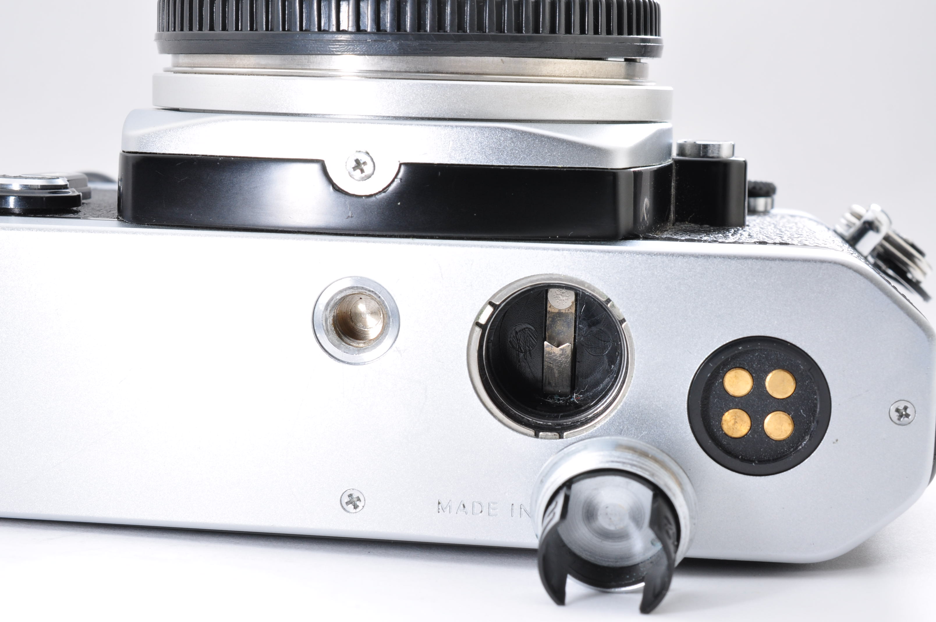 Nikon FE 35mm SLR Silver Camera Body Only Excellent+++++