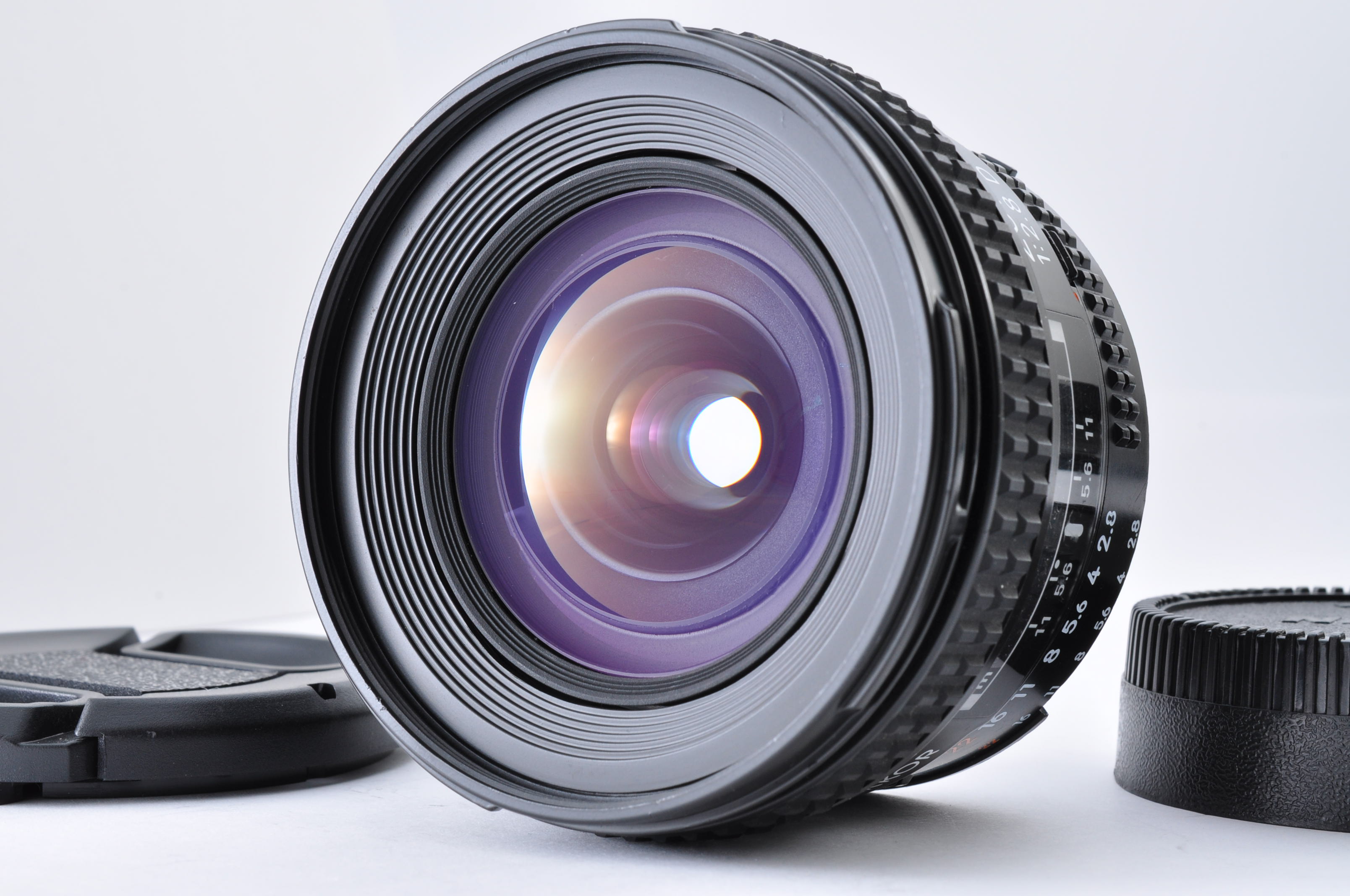 Nikon AF Nikkor 20mm f/2.8 D Wide Angle Lens Near Mint from JAPAN