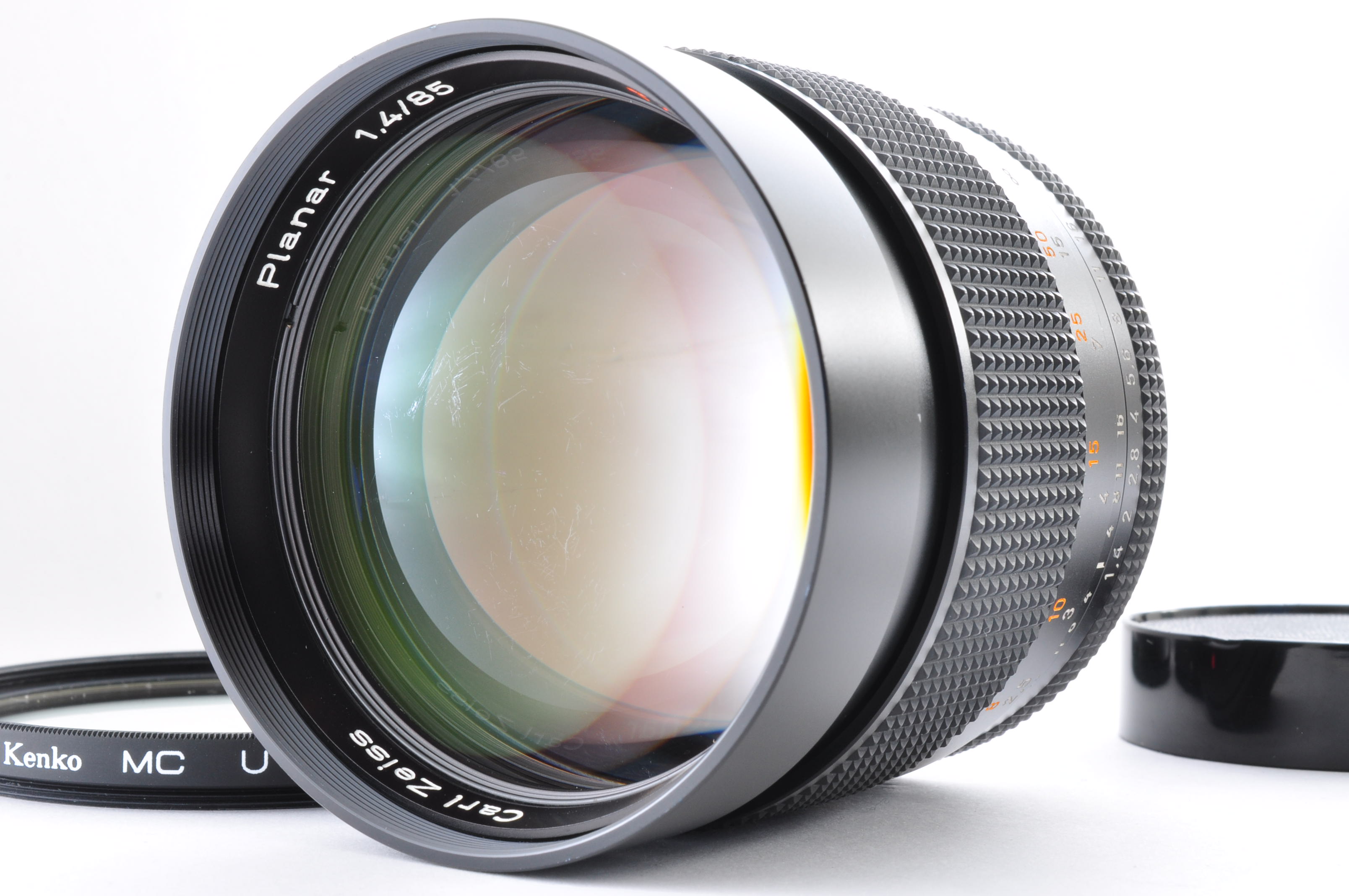 Carl Zeiss Planar T 85mm f/1.4 AEG Lens Contax Mount