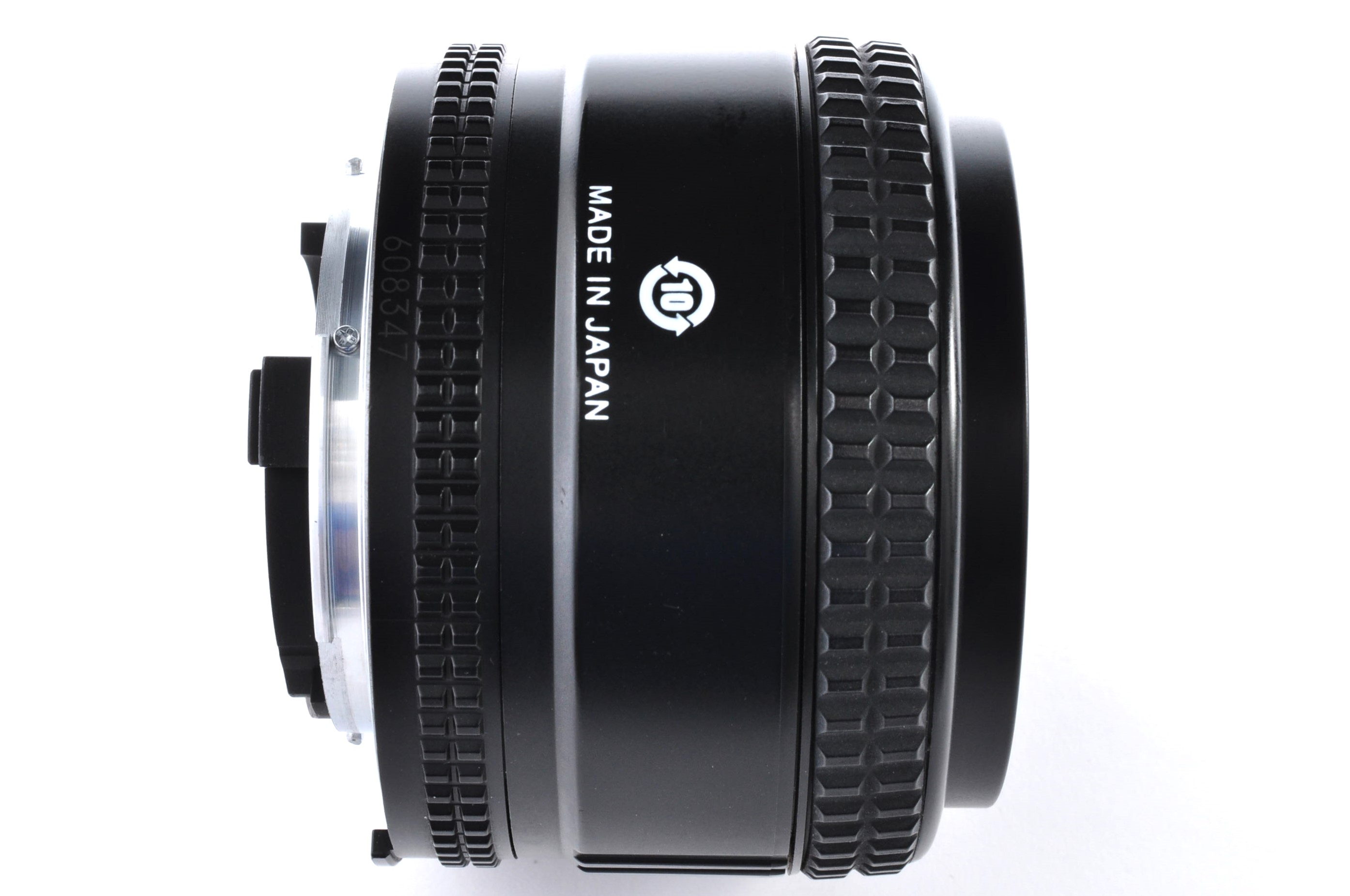 Nikon AF NIKKOR 28mm f/2.8 D Wide Angle Prime Lens Near Mint From