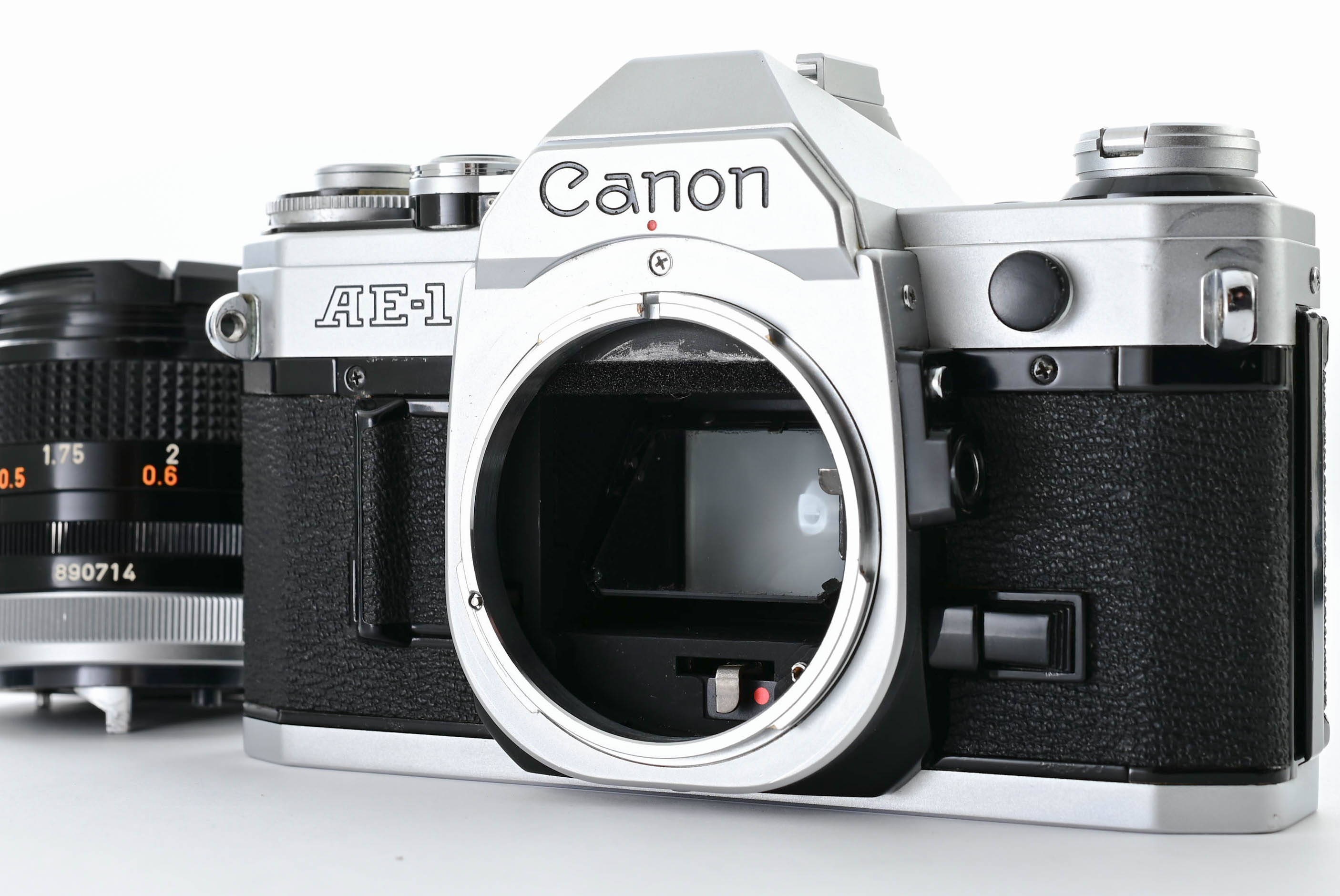 Canon AE-1 + FD 50mm f/1.4 S.S.C. photo - Image 2