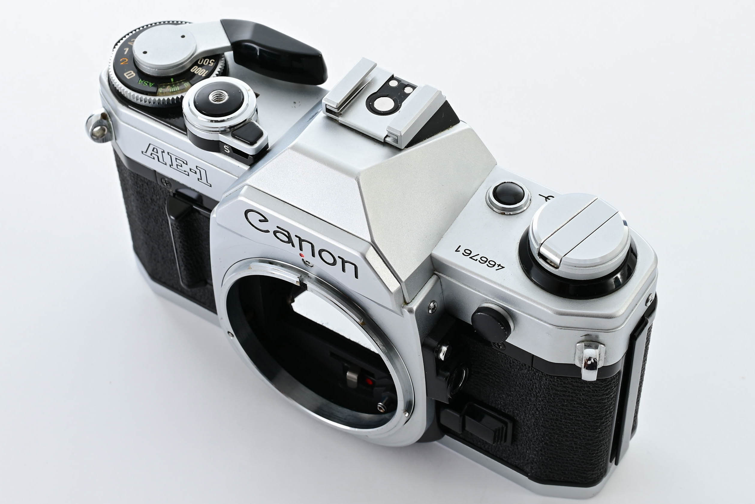 Canon AE-1 + FD 50mm f/1.4 S.S.C. photo - Image 5